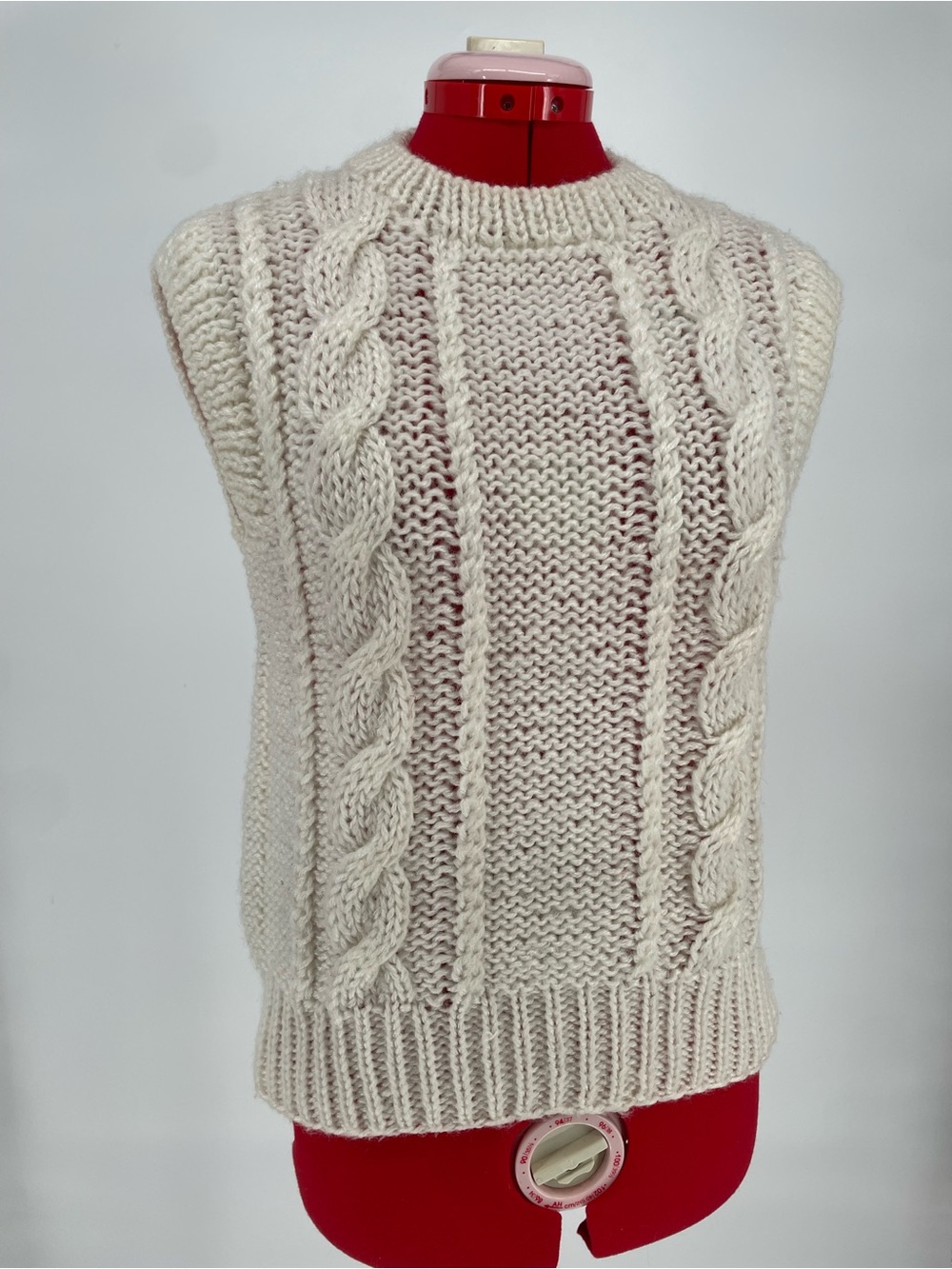 80s 90s Chunky Knit Off White Cable Knit Sweater Vest Lady Ballymoor Hand Knit